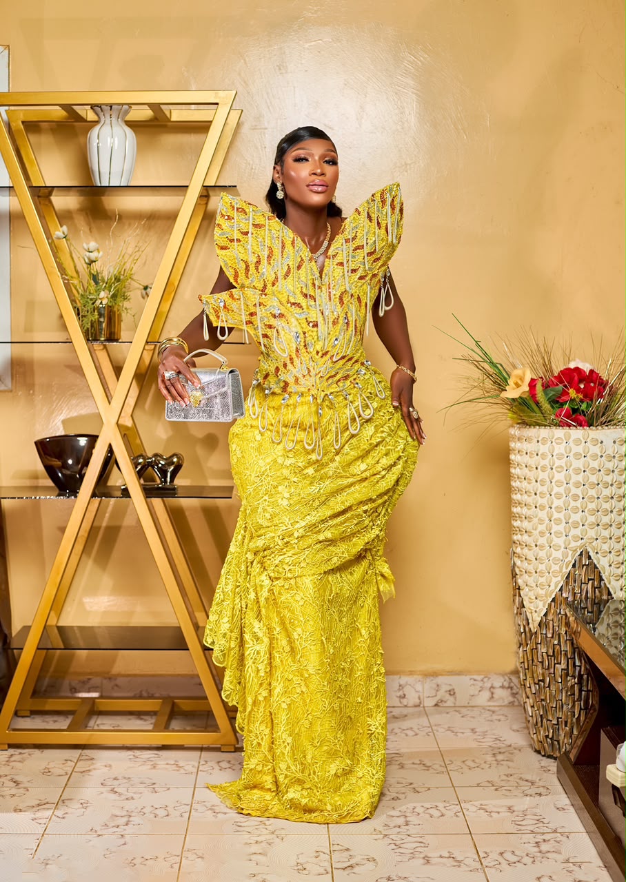 Golden Lace Statuette