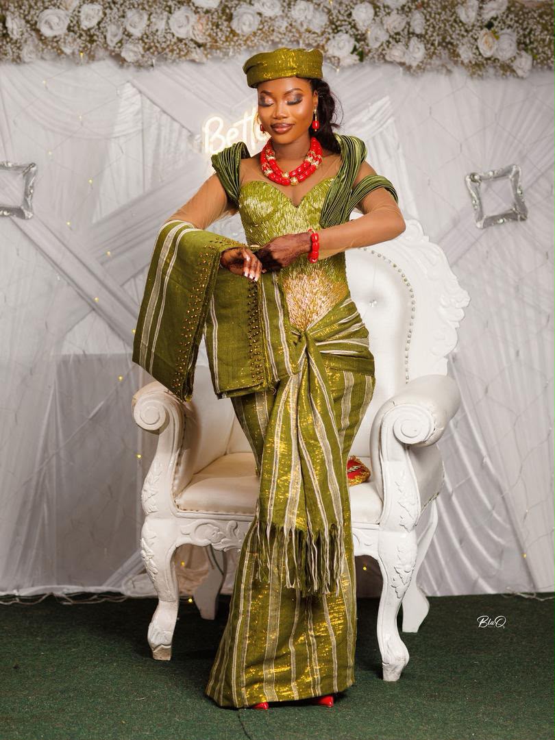 Olive Gold Regalia